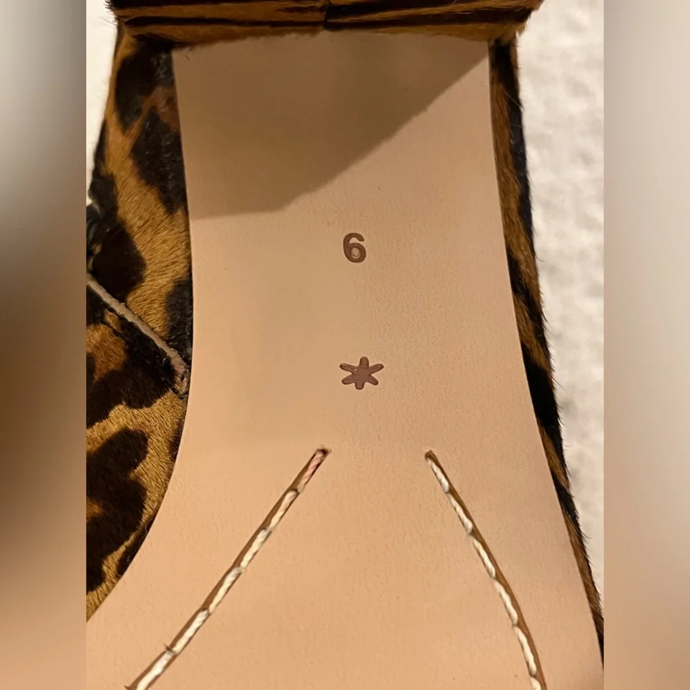 Splendid animal pattern ankle boots/ booties: tiger & leopard patterns. Size 6